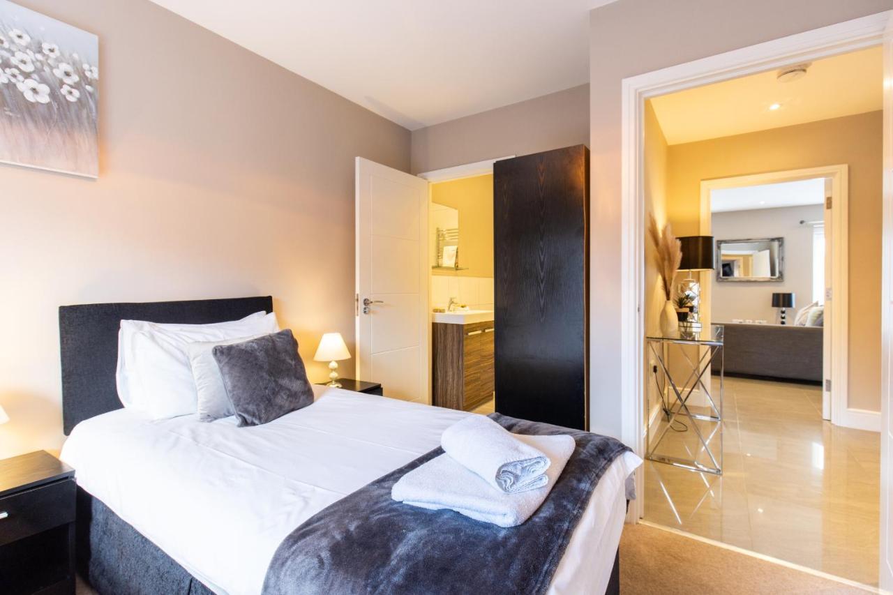 Velvet 2-bedroom Apartment, Conduit Lane, Apartment