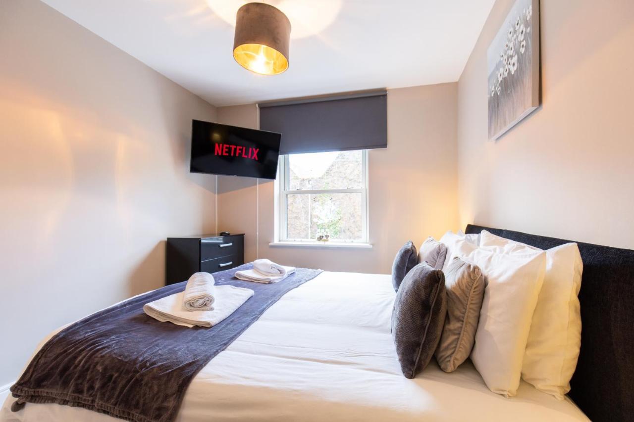 Apartment Velvet 2-bedroom Apartment, Conduit Lane, *